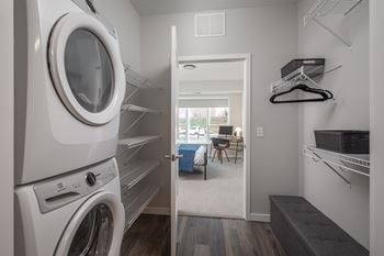 Free in unit laundry